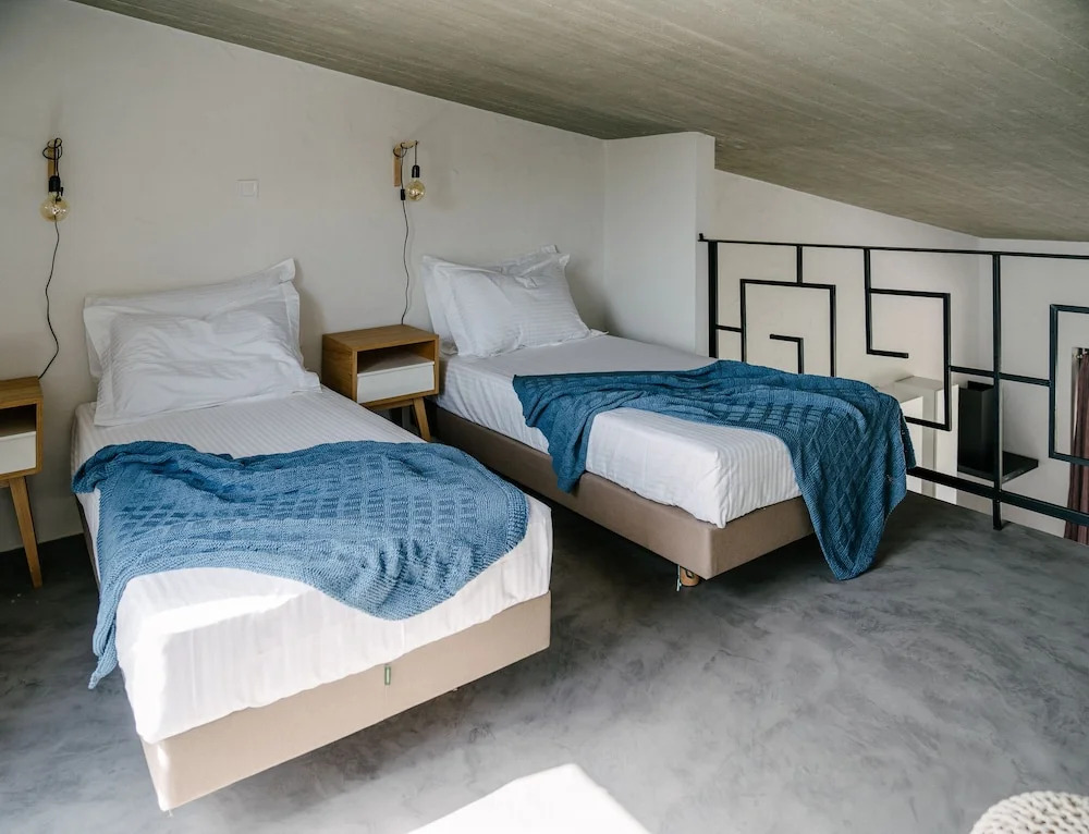 Irissa Suites
