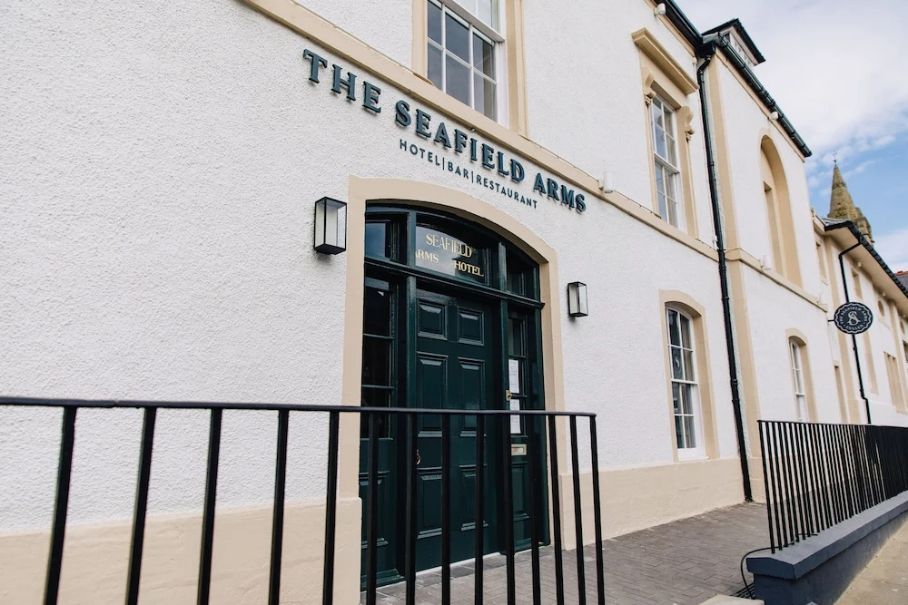 The Seafield Arms Hotel Cullen - Self Catering