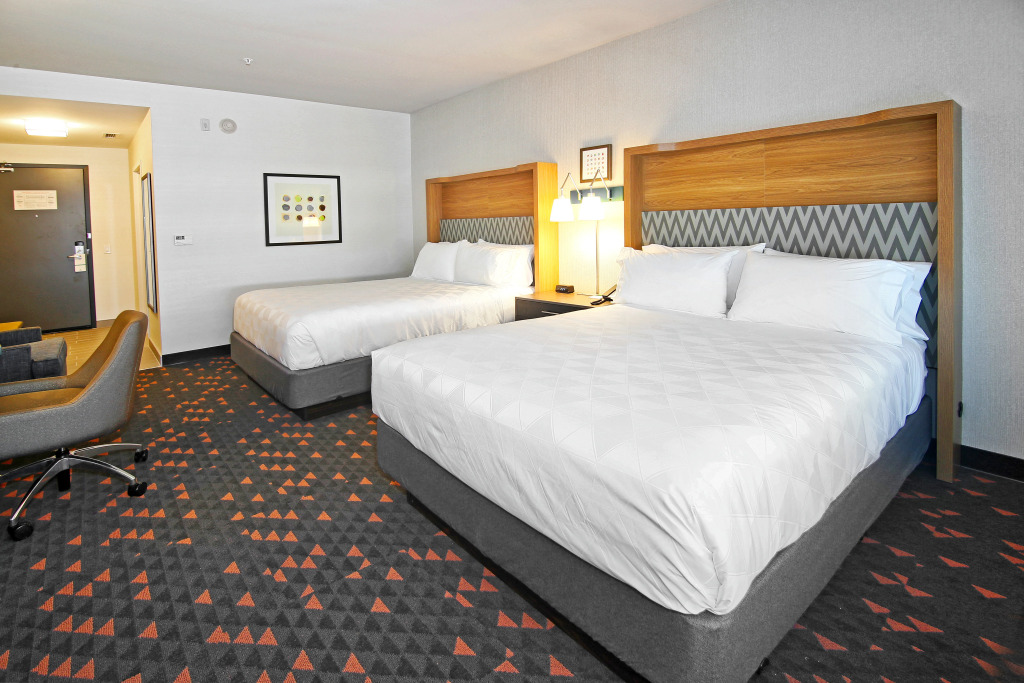 Holiday Inn Hotel & Suites - Calgary Airport North by IHG