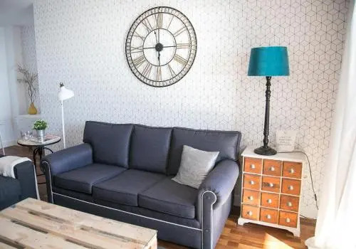 UrbanChic Beachfront Apt