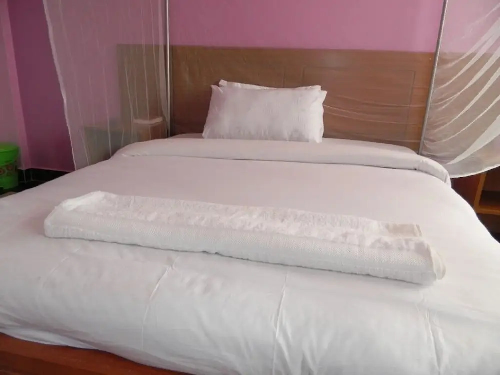Chrysalis Guest House and Restaurant