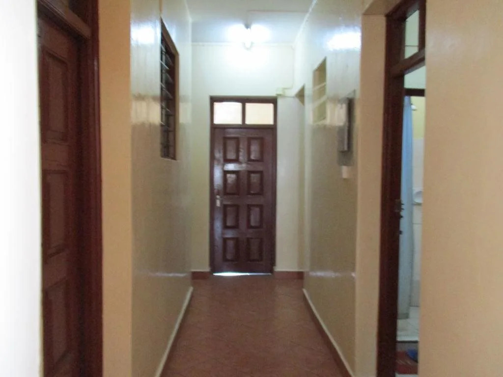 Ganjoni Wananchi Hotel