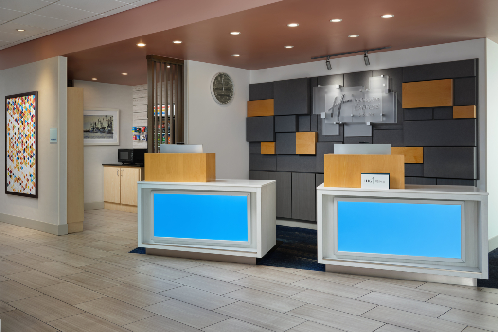 Holiday Inn Express & Suites Brunswick by IHG