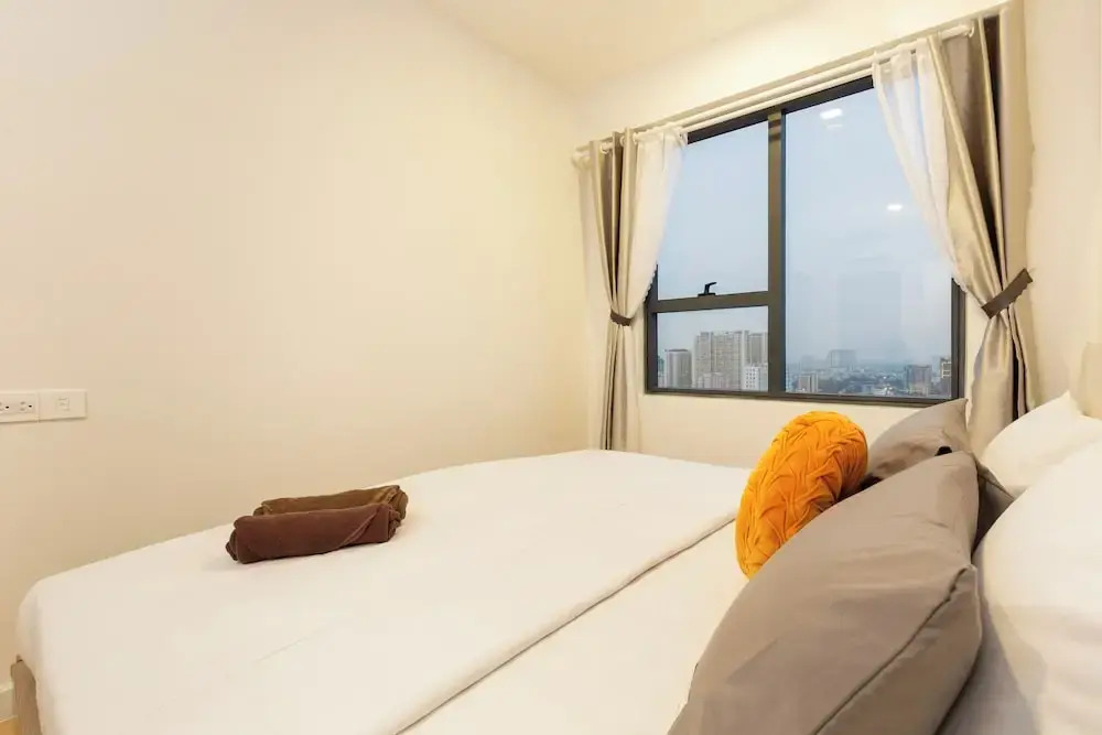 Soho Residences & Hotel - Ben Thanh Market, Bui Vien Walking Street & SG Historical Vibe