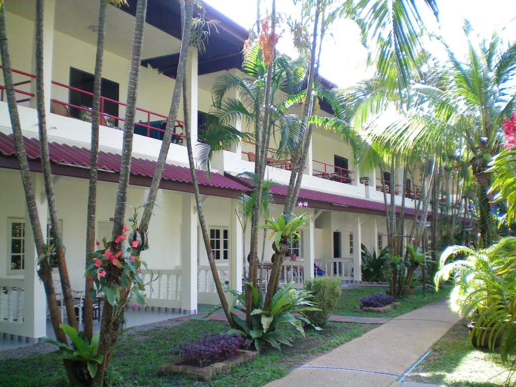 Patong Palace Hotel - SHA Extra Plus