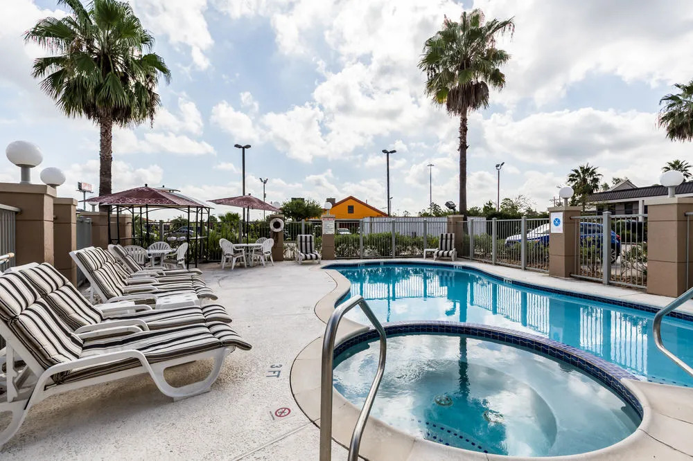 Country Inn & Suites by Radisson, the Woodlands