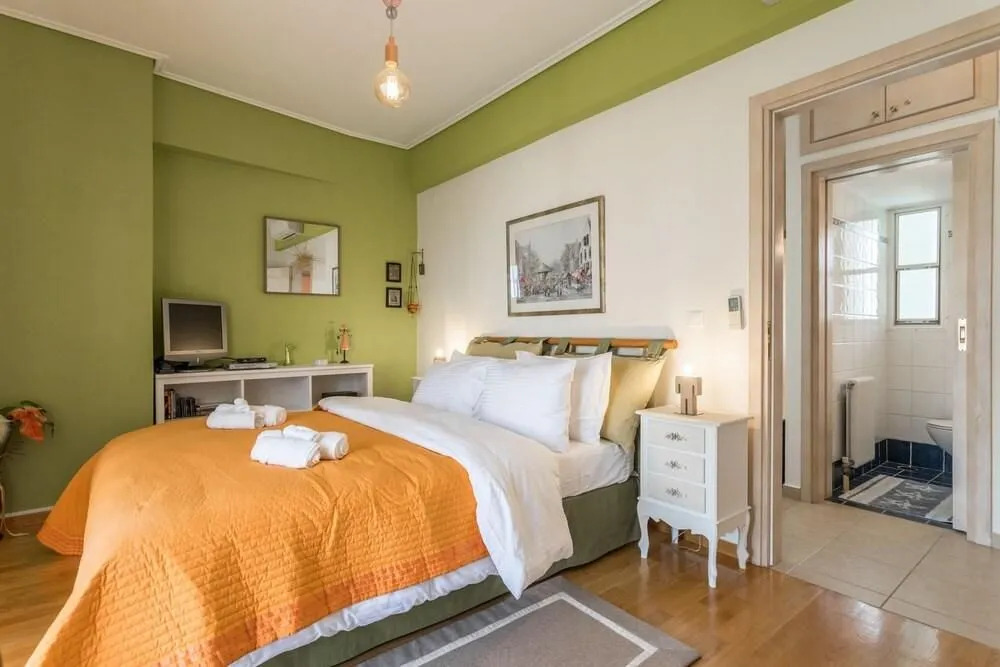 Elegant And Comfortable 4th Floor