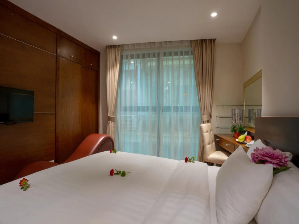 My Hotel Universal Hanoi