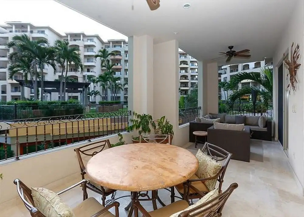 Upgraded Villa La Estancia W/view