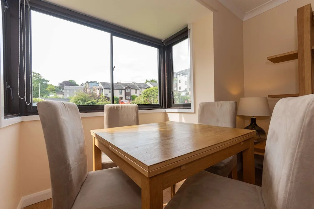 Central House St Andrews Sleeps 8