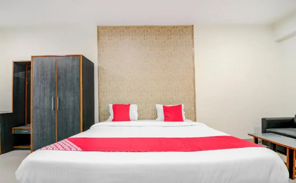 Rang Mahal Guest House By OYO Rooms
