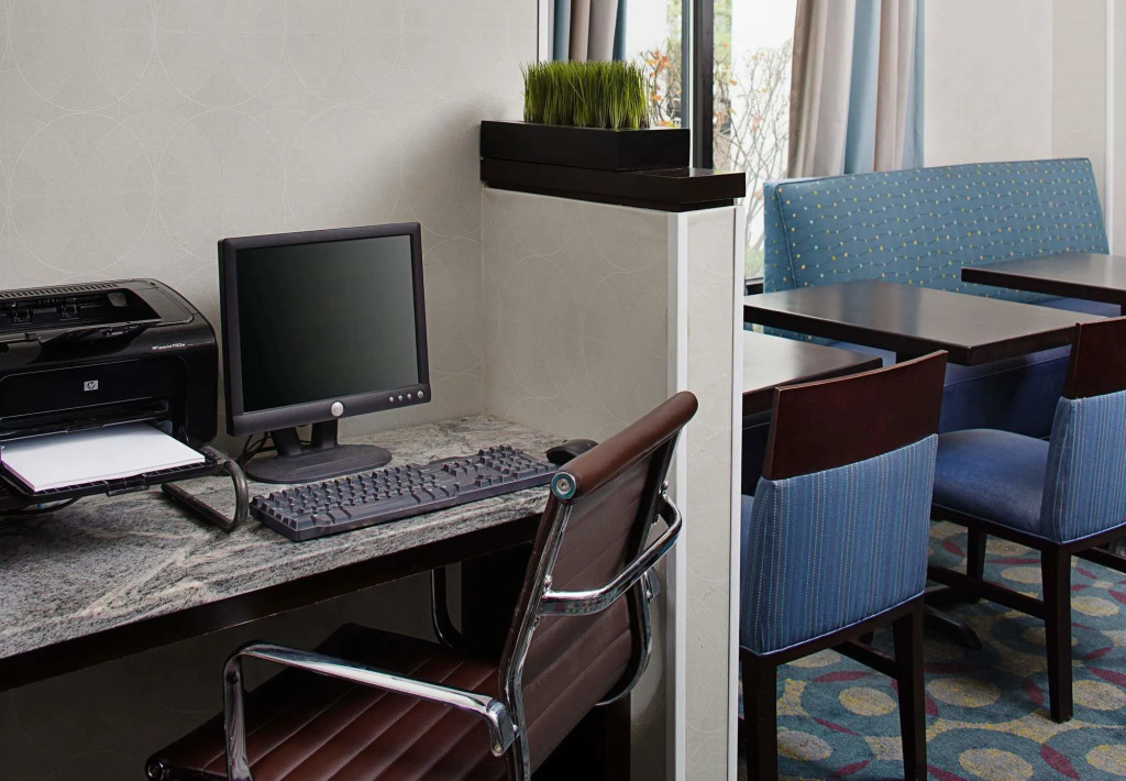 SpringHill Suites by Marriott Manchester-Boston Regional Airport