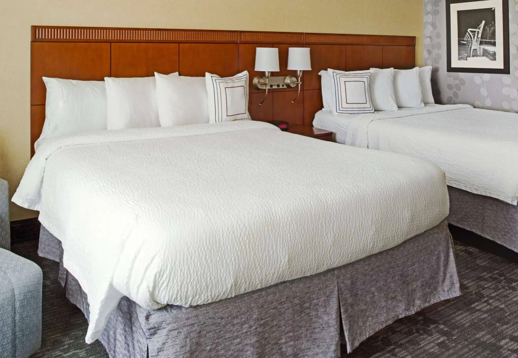 Courtyard by Marriott Aberdeen at Ripken Stadium