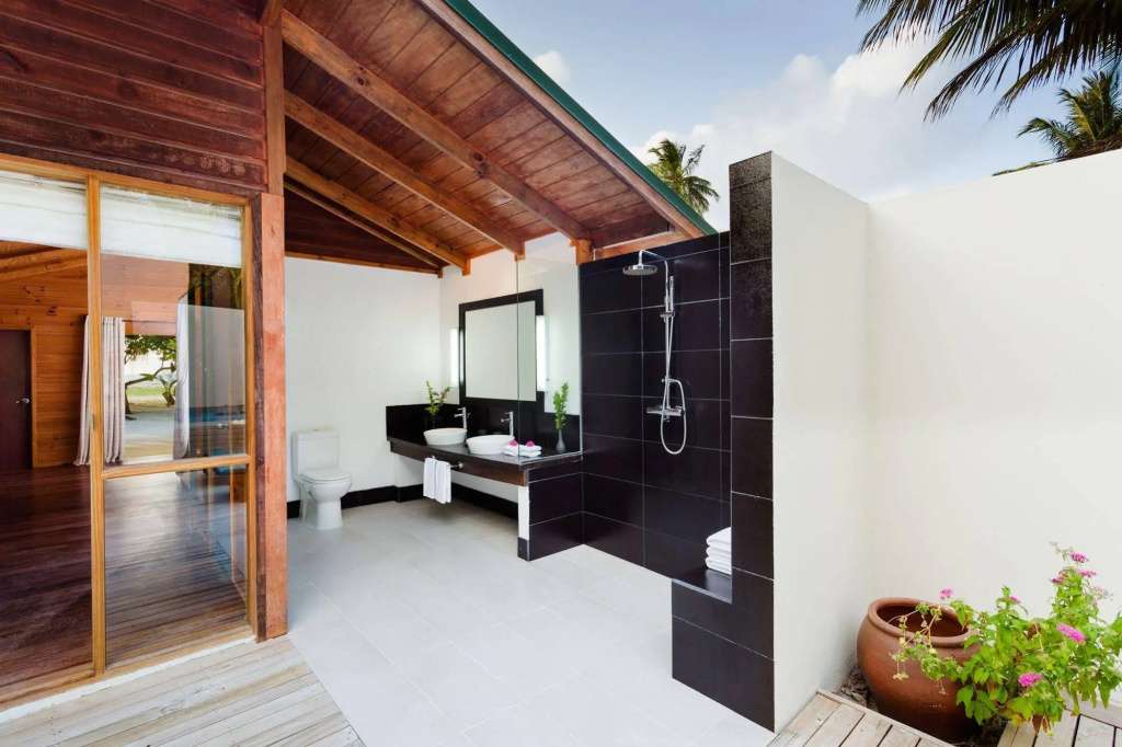 Meeru Maldives Resort Island