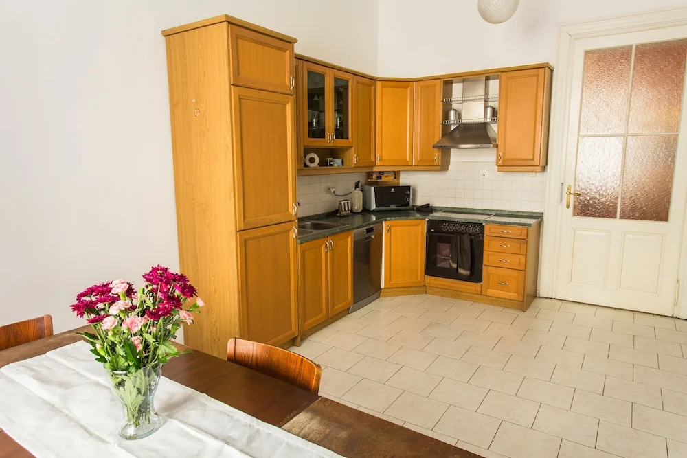 Central Retro Apartment