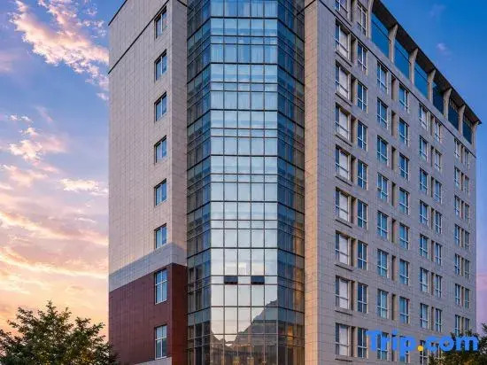 Landun Quest Hotel