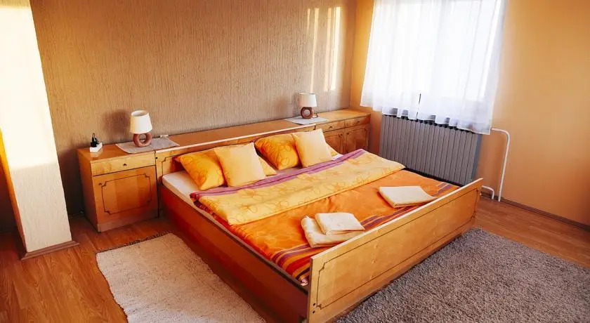 Apartmani Maraton