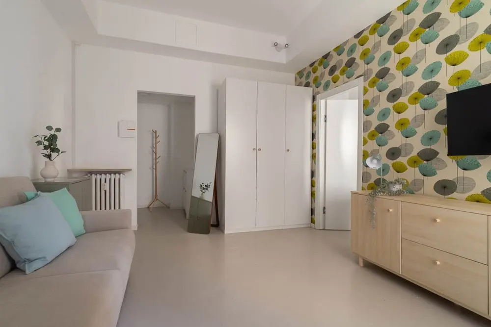 w Refined 1BR Steps From Milan s Cultural Core