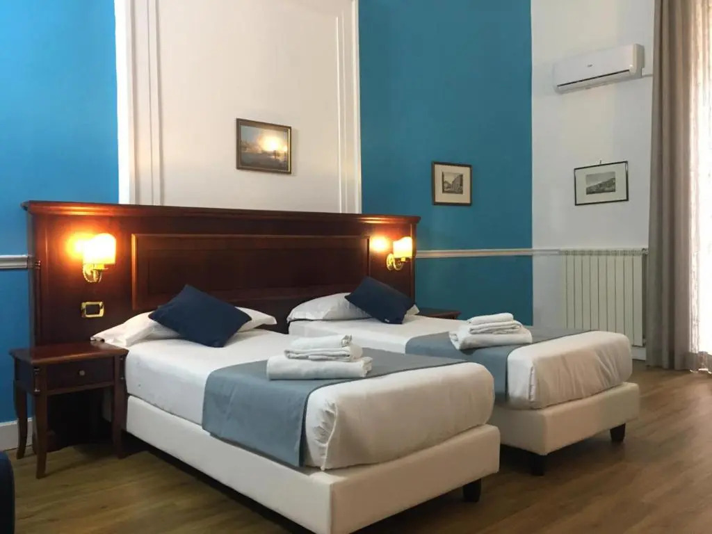 Napolitamo Hotel Principe