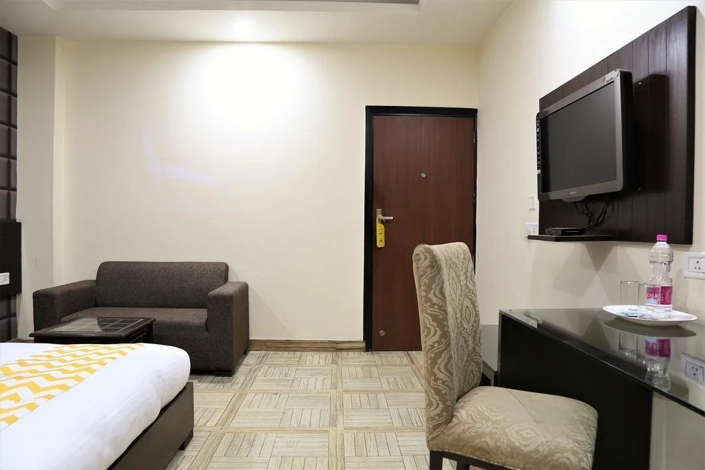 FabHotel Aksh Palace I