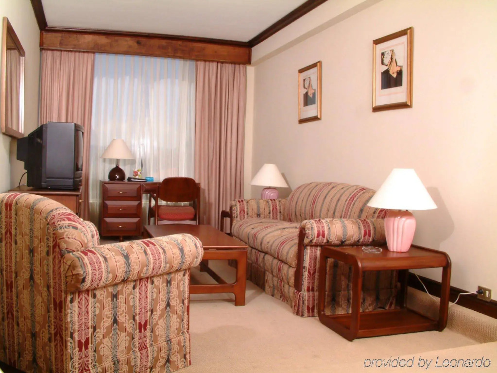 Plaza Hotel and Suites