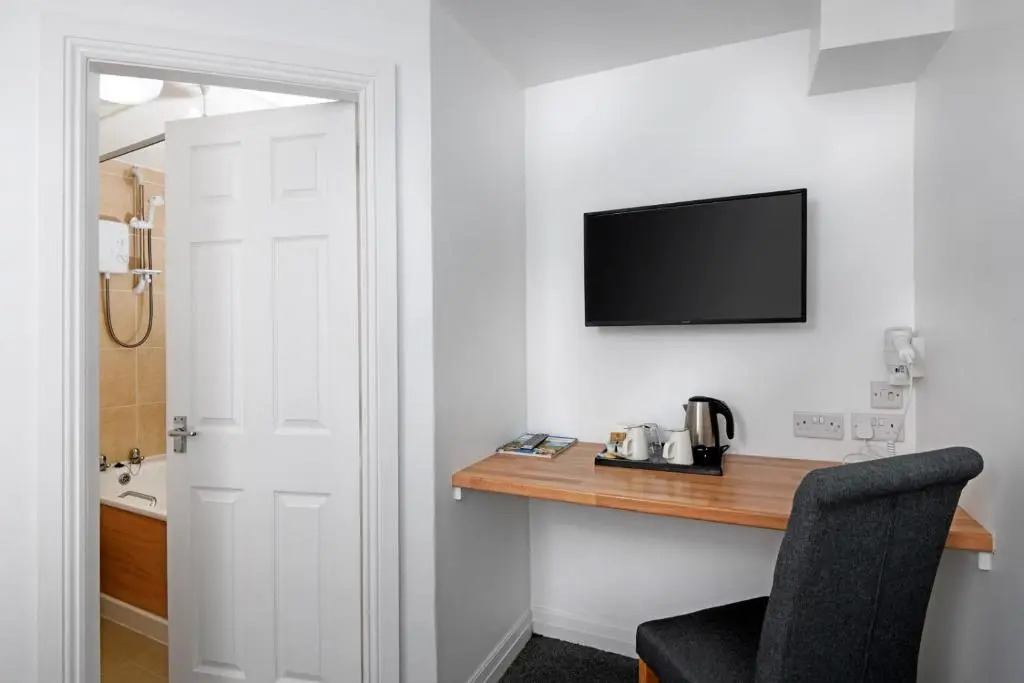 Corner House Hotel