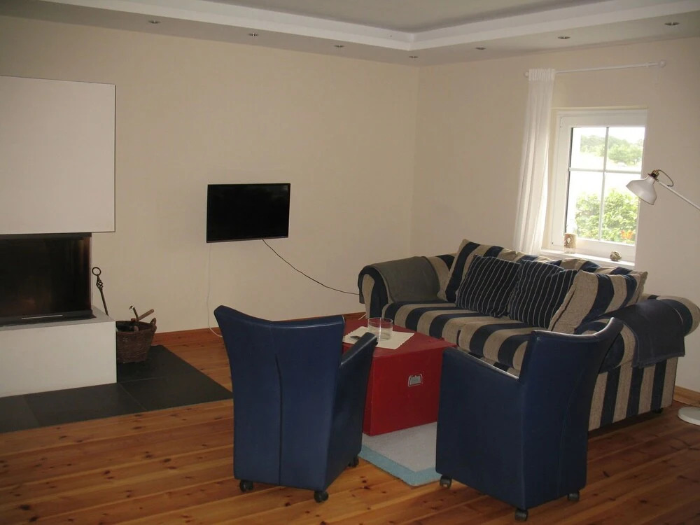 Tranquil Bungalow in Neuburg near the Sea