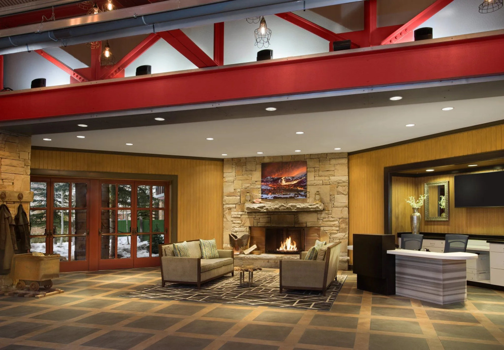 Marriotts MountainSide