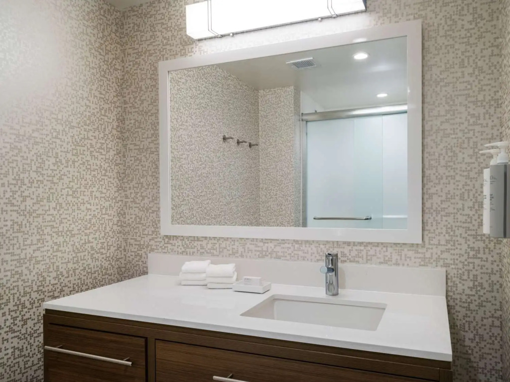 Home2 Suites By Hilton Atlanta Airport College Park