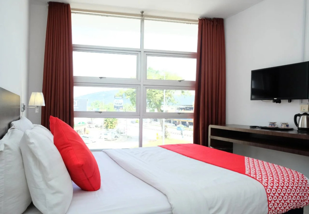 Grand City Hotel I By OYO Rooms