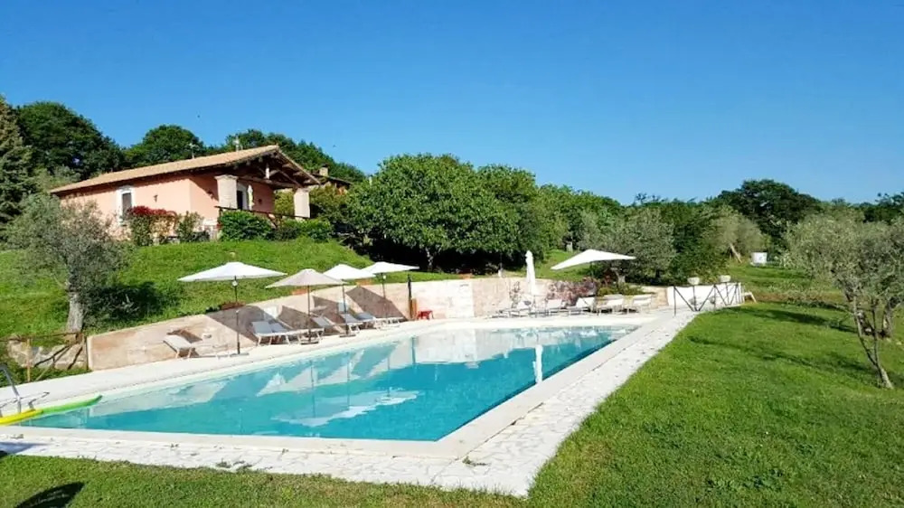Rustic Country House With a View of Lake Bolsena
