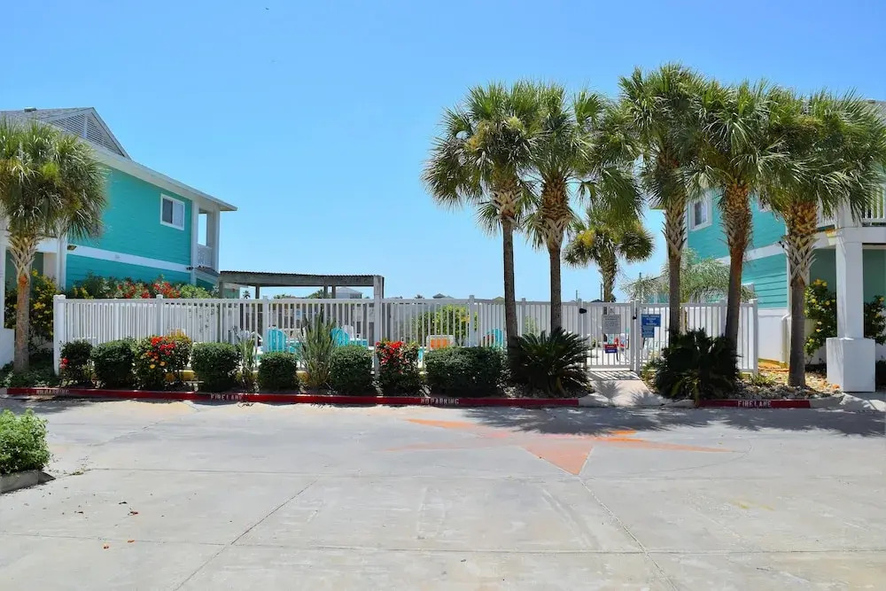 Sands Of Time - Three Bedroom Condo