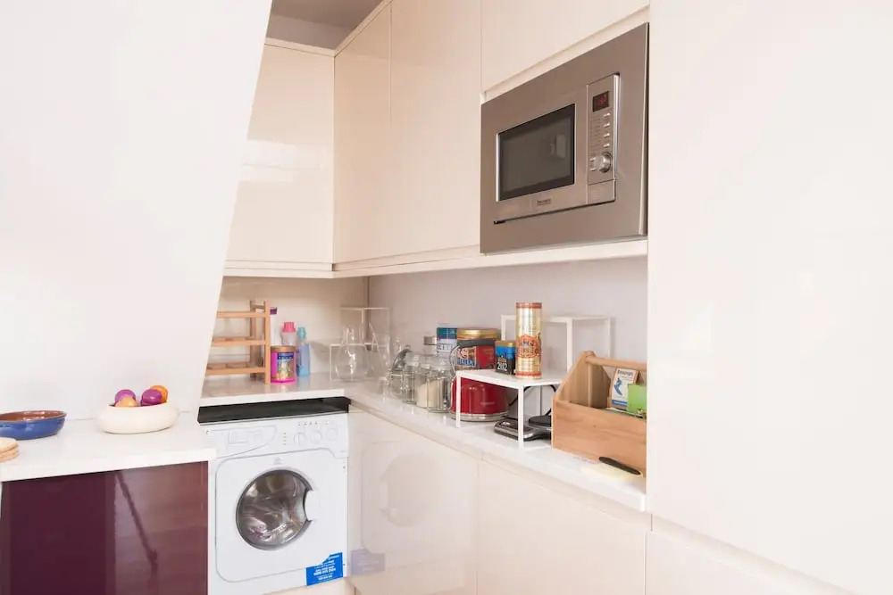 Bright 1 Bedroom Apartment in Kilburn