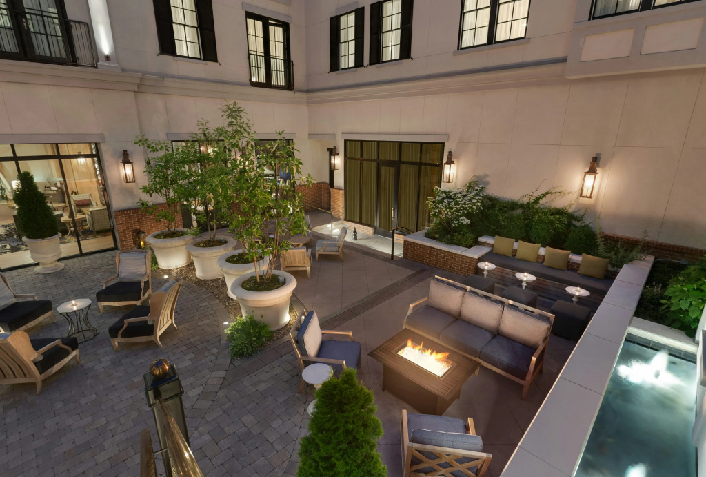 The Harpeth Franklin Downtown, Curio Collection by Hilton