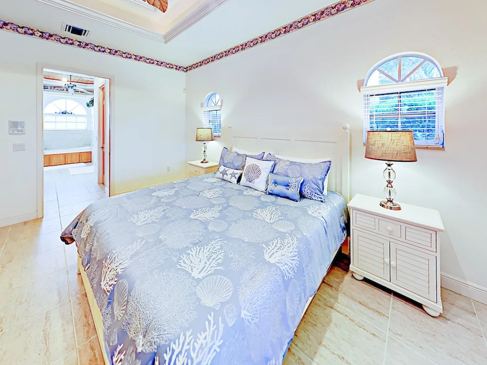 801 SW 2nd Ave House 4 Bedrooms 2 Bathrooms Home