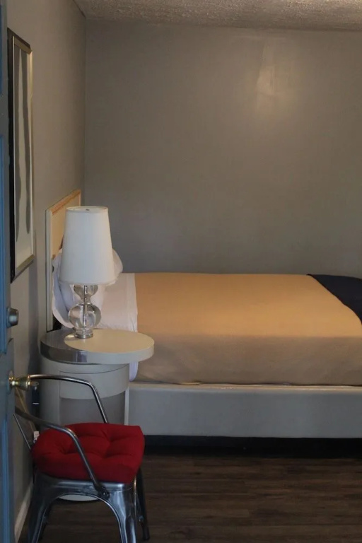 The Grand Motel