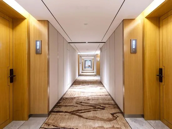 Yijing Guanlan Hotel