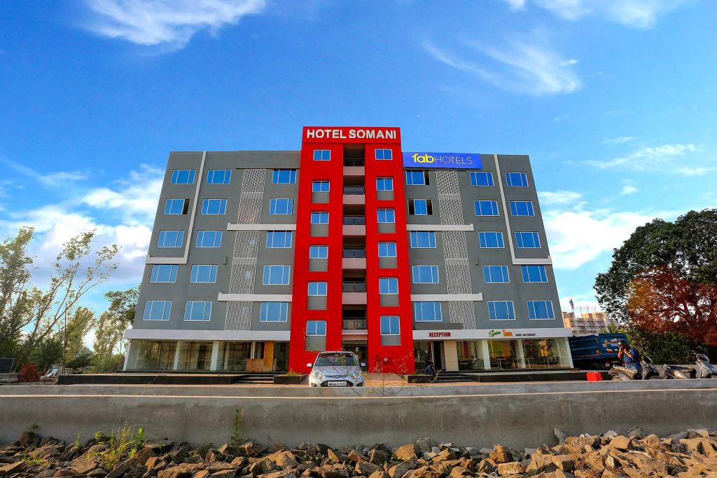 FabHotel Somani