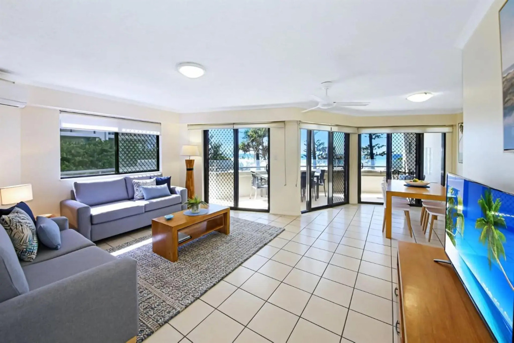 Unit 2 'The Rocks', Coolum Beach