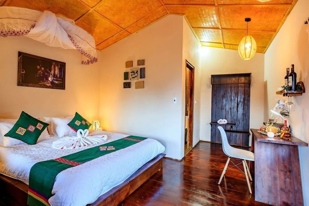 Sapa Clay House - Mountain Retreat