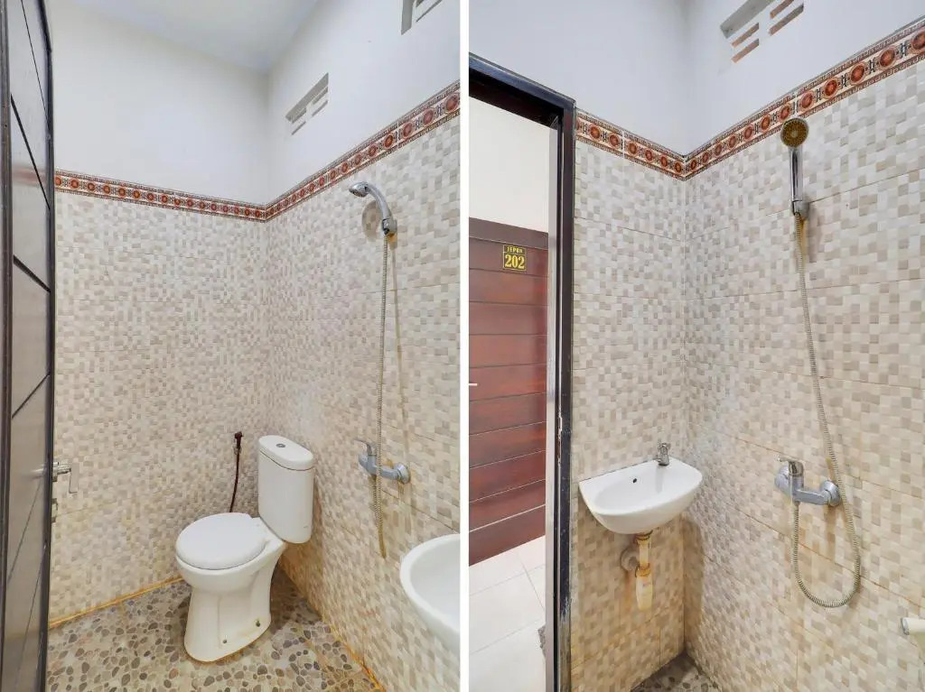 OYO 91567 Hotel Adi Guna