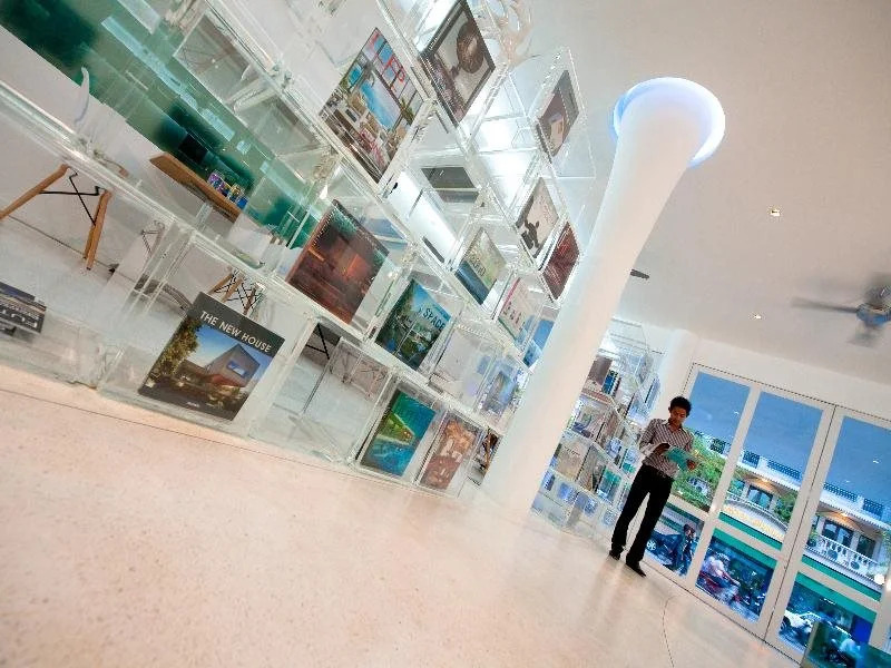 Lebiz & Library