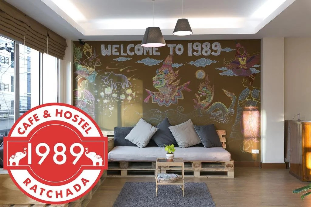 Small Space Cafe and Hostel
