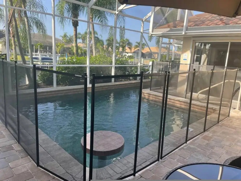 Villa Hibiscus-Waterfront-Free Heated Pool-Dock-Bikes-Other Amenities