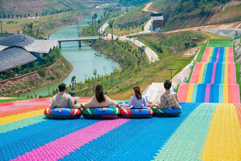 Moc Chau Island - Mountain Park and Resort