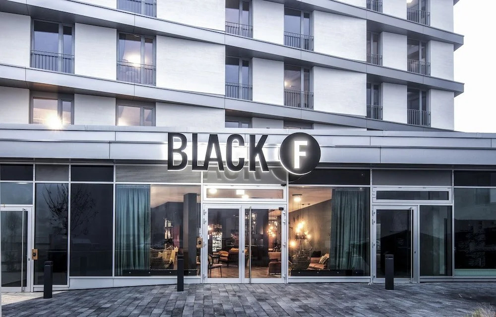 BlackF House