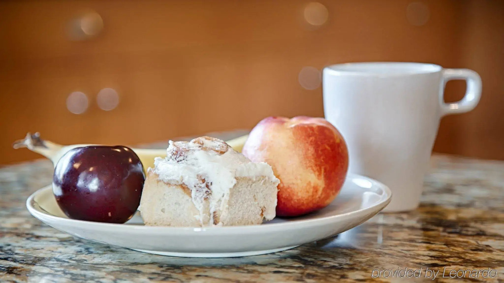 SureStay Plus Hotel by Best Western Salmon Arm