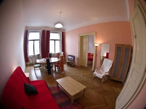 Apartments in Mala Strana - 10 minutes from Charles Bridge