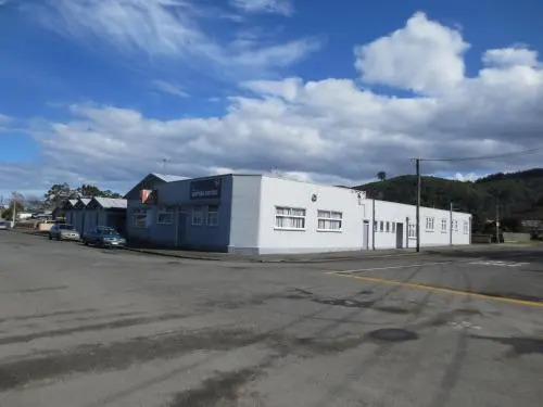 Empire Hotel