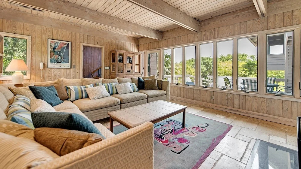 A Retreat To Create Memories For A Lifetime. 5 Bedroom Home by Peace Vacations